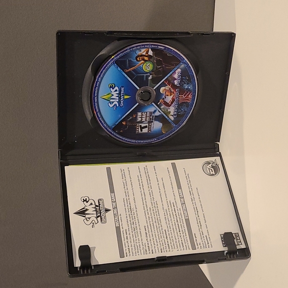 The Sims 3 Plus Showtime PC Game - Picture 5 of 5